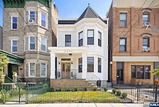 2602 Palisade Ave, Weehawken, NJ 07086