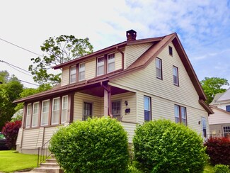 61 Union St, Shelton, CT 06484