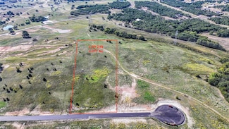 495 Rolling Hills Blvd, Alvord, TX 76225