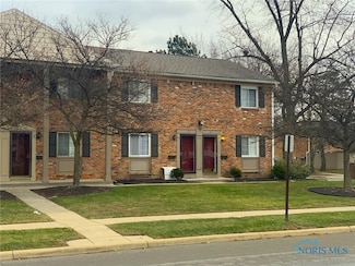 4902 Wickford Dr E Unit 5, Sylvania, OH 43560