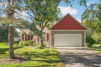 1066 Silverwood Alcove, Woodbury, MN 55125