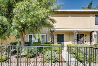 2400 Elden Ave Unit 28, Costa Mesa, CA 92627
