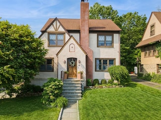 35 Irenhyl Ave, Port Chester, NY 10573