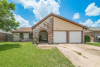 11431 Grapewood Dr, Houston, TX 77089