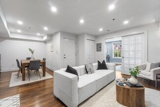 12 Bright St Unit 3, Jersey City, NJ 07302