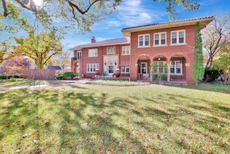 201 N Broadview St, Wichita, KS 67208