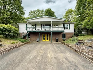 429 Carrington Hollow Rd, Warren, PA 16365