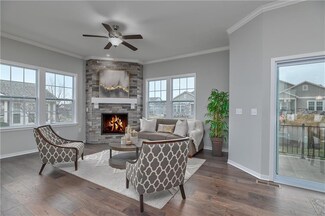 21722 W 120th Ct Unit 3401, Olathe, KS 66061
