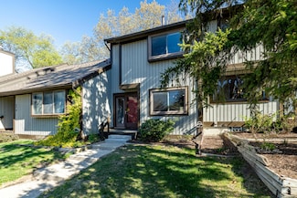 568 Foxboro Square, Brighton, MI 48116