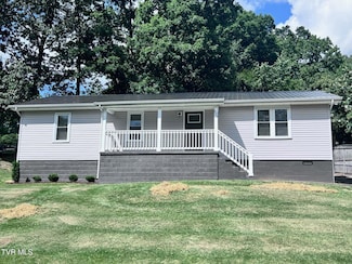 605 Northcott Dr, Kingsport, TN 37660