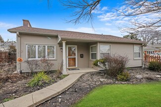 2848 Maple St, Franklin Park, IL 60131