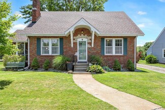 526 W Legion Ave, Columbia, IL 62236