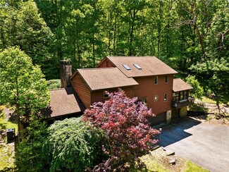 150 Dodds Rd, Butler, PA 16002