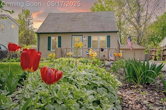 29255 Rymal St, Roseville, MI 48066