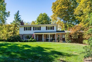 6975 Lawyer Rd, Cincinnati, OH 45244