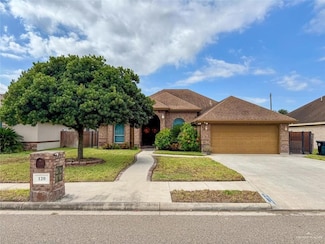 120 S Retama Ln, Weslaco, TX 78596