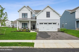 57 Pasture Dr, Farmingdale, NJ 07727