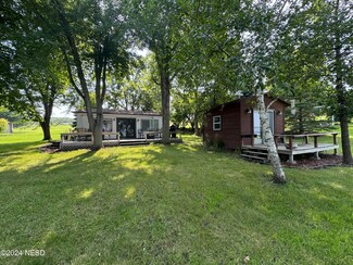 13384 Cameron Cove Rd, Wilmot, SD 57279