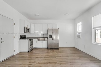 402 NW 12th Ave Unit 103, Miami, FL 33128