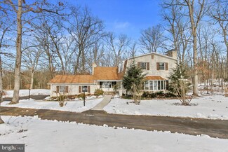 110 Ridgewood Dr, Gettysburg, PA 17325