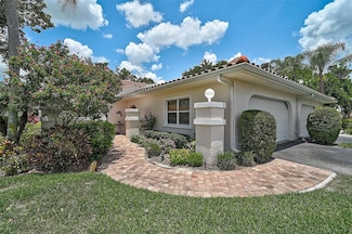 7341 Golf Pointe Cir Unit V252, Sarasota, FL 34243