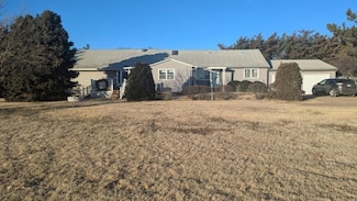 200 W Wertz St, Utica, KS 67584