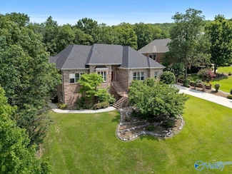 2909 Saddletree Blvd NE, Huntsville, AL 35811