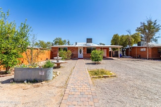 5914 E Beverly St, Tucson, AZ 85711