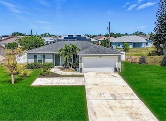 1679 SW Cameo Blvd, Port St. Lucie, FL 34953