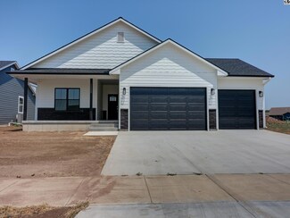1229 Genesis Dr, McPherson, KS 67460