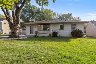 5816 Regent Ave N, Minneapolis, MN 55429