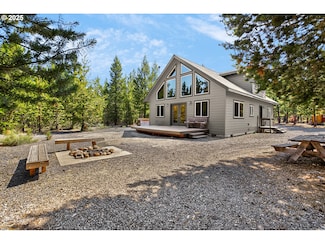 123641 Surveyor Rd, Crescent Lake, OR 97733