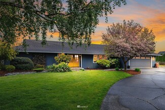 12921 40th Ave E, Tacoma, WA 98446