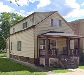 1005 W 123rd St, Calumet Park, IL 60827