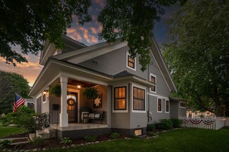 341 S Olive St, Waconia, MN 55387