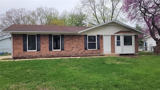 8 Ann Dr, Saint Peters, MO 63376