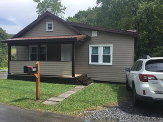 771 Fulmer Rd, Johnstown, PA 15904