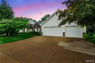 983 Mount Hawley Ct, Wentzville, MO 63385