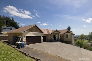 1895 SE Maple Dr, Chehalis, WA 98532