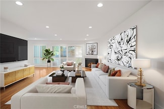 4542 Willis Ave Unit 201, Sherman Oaks, CA 91403