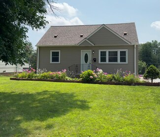 808 50th Ave NE, Columbia Heights, MN 55421