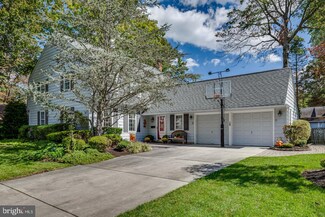 133 Weston Dr, Cherry Hill, NJ 08003