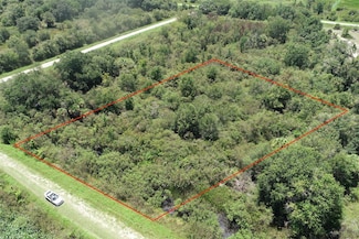 17666 NW 250th St, Okeechobee, FL 34972