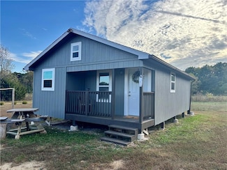 10 Lucky 1 Cir, Mound City, KS 66056