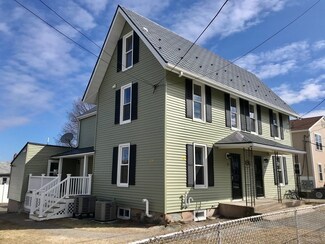 46 Oak St Unit 2, Waltham, MA 02453