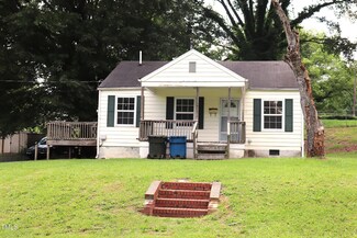1611 Robinhood Rd, Durham, NC 27701
