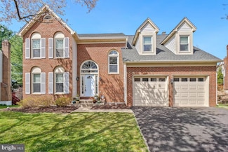 130 Englefield Dr, Gaithersburg, MD 20878