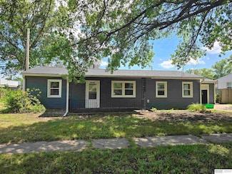 6925 Kearney Ave, Lincoln, NE 68507