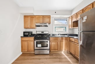 81 van Wagenen Ave Unit 2, Jersey City, NJ 07306