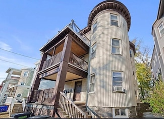 23 Dunlap St, Dorchester Center, MA 02124